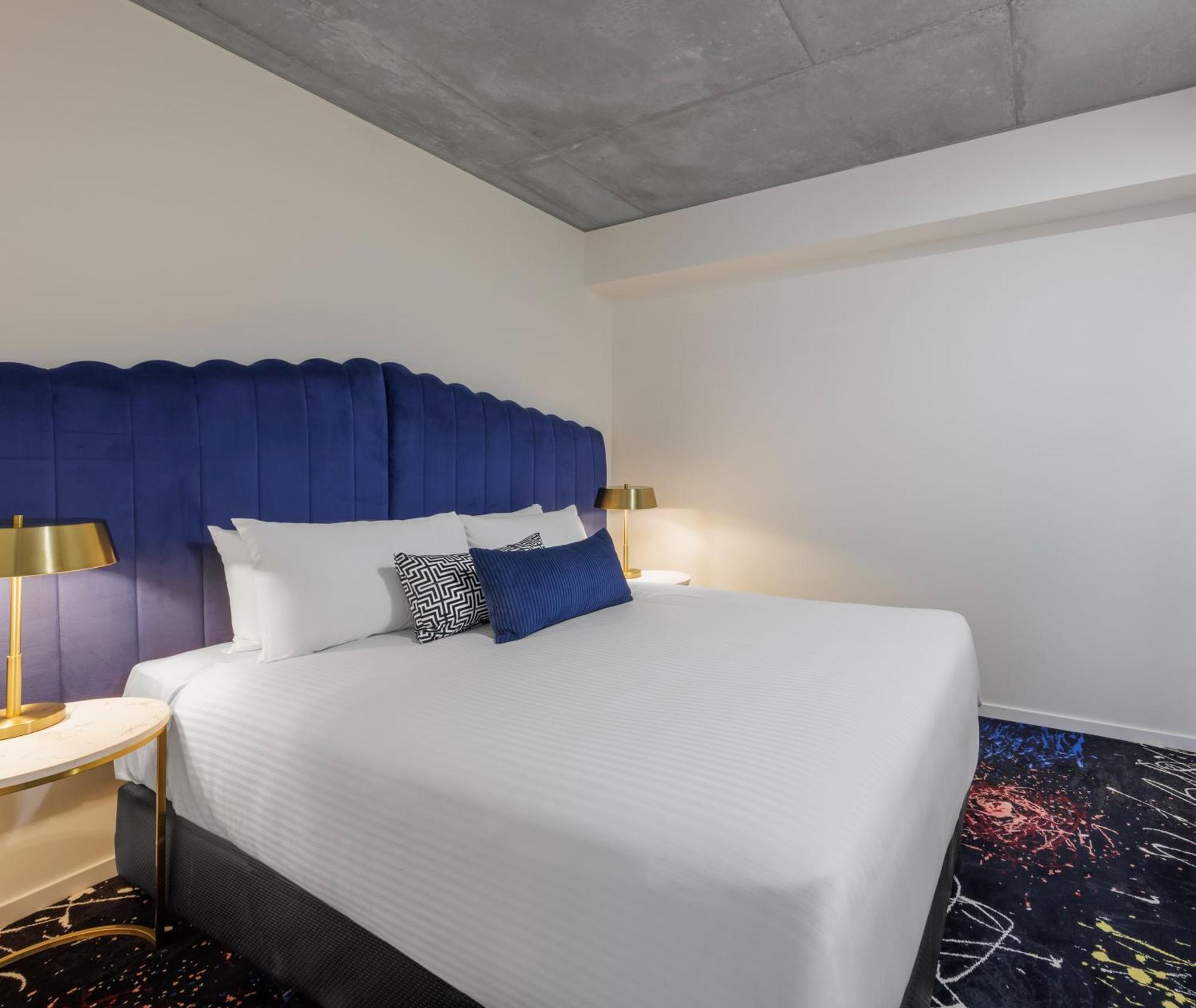 Oaks Melbourne St Kilda Road Hotel Exterior photo